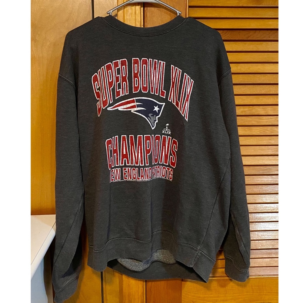 💙 New England Patriots Crew Neck